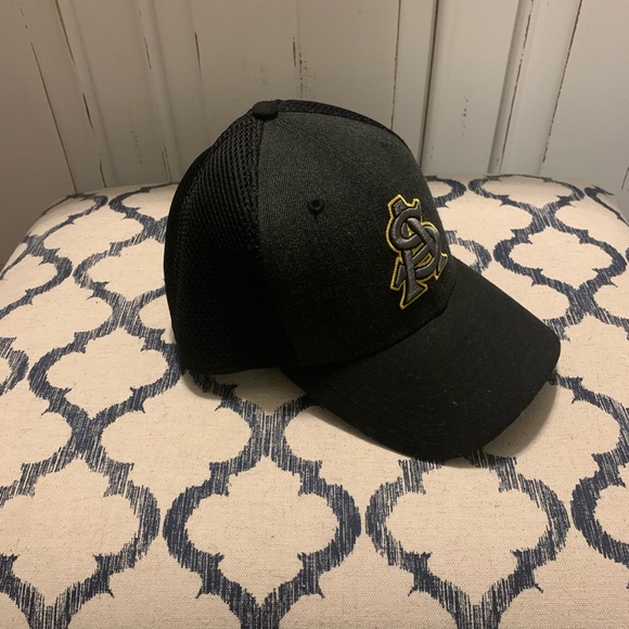 🔥 NWOT ASU (Arizona State) hat 🔥 - Picture 3 of 7